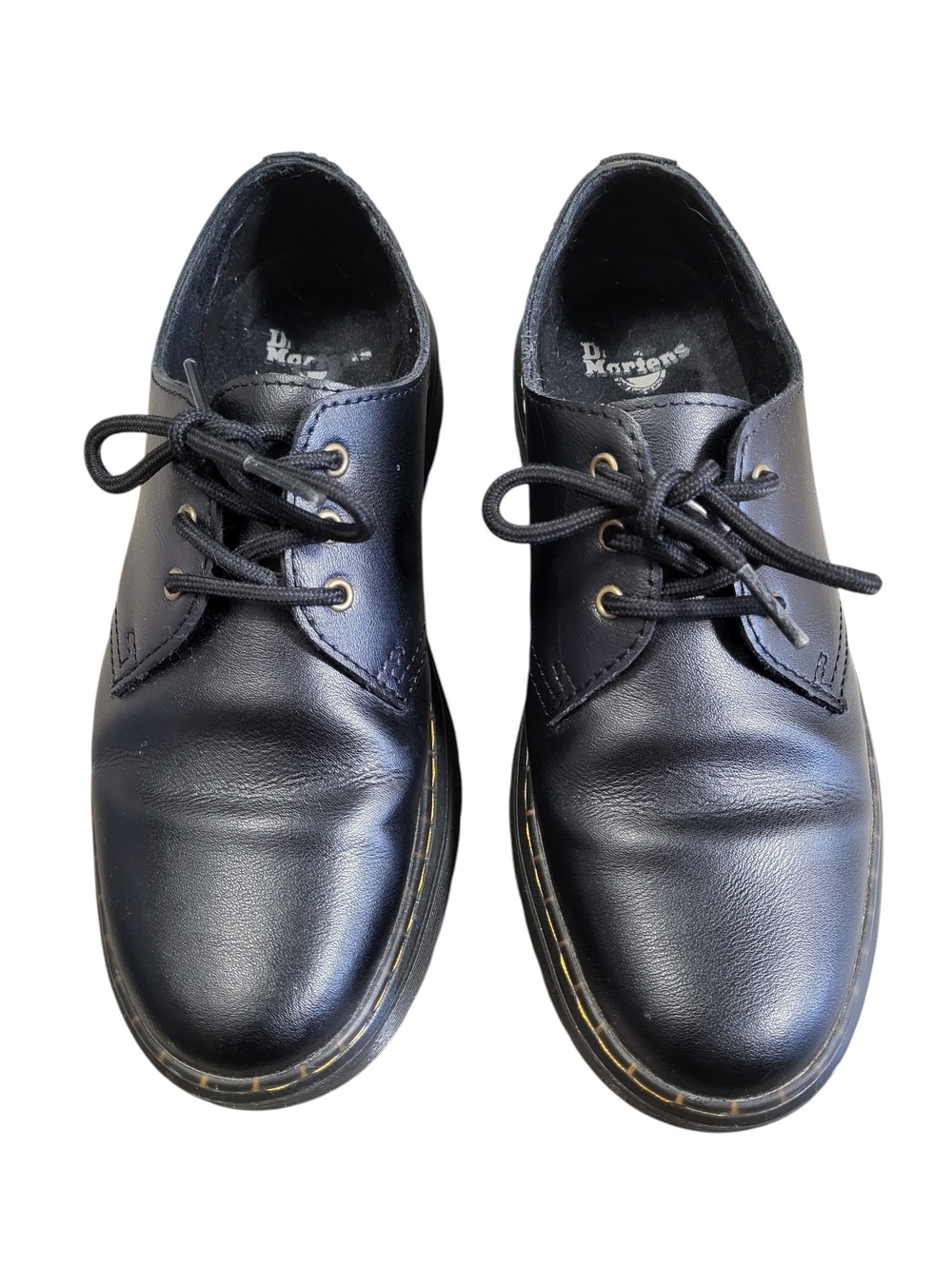Dr. Martens Zavala Lo Black Leather Oxford Shoe in size 6M / 7L